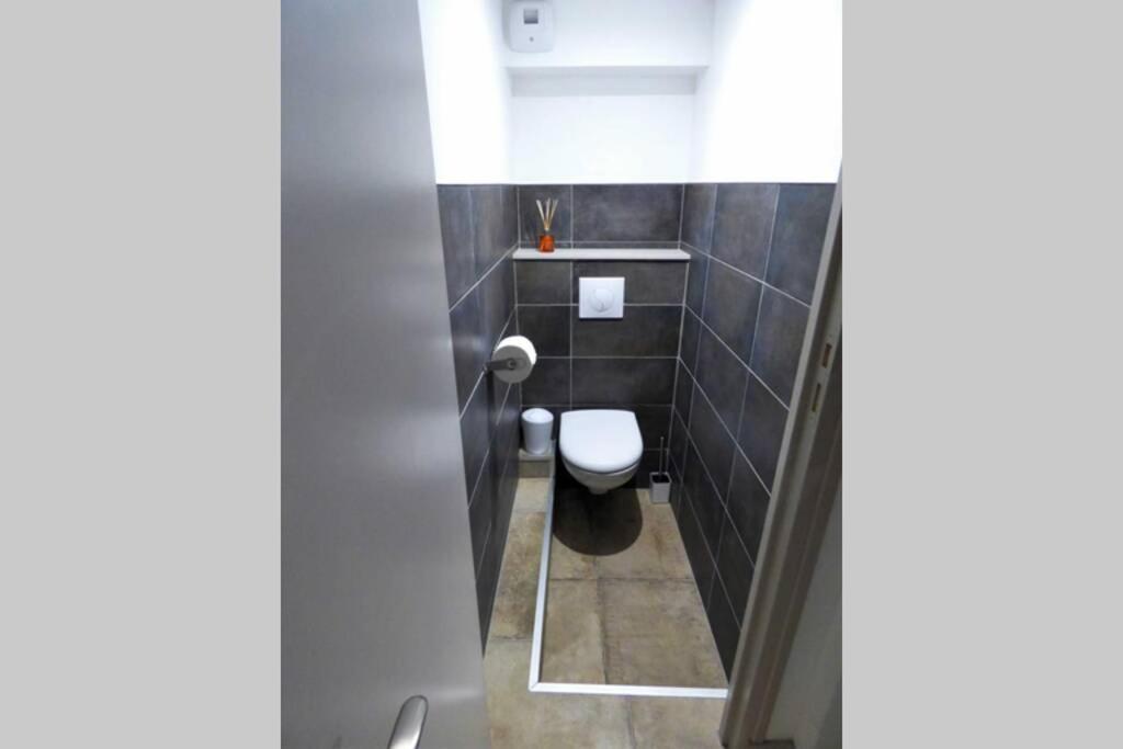 Charmant Duplex Centre Historique Vitre מראה חיצוני תמונה